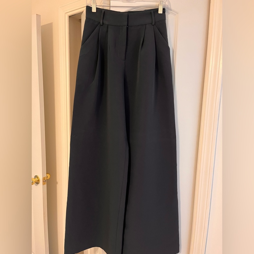 Milly Slate Gray Trousers. Sash is detachable. Size 2.